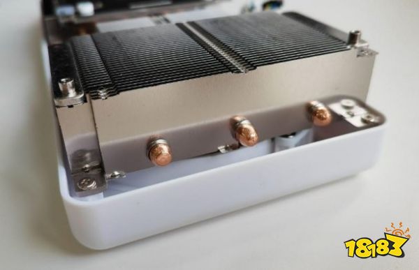 AI性能狂飙！耕升 GeForce RTX 4070 SUPER 踏雪Mini性能解禁 
